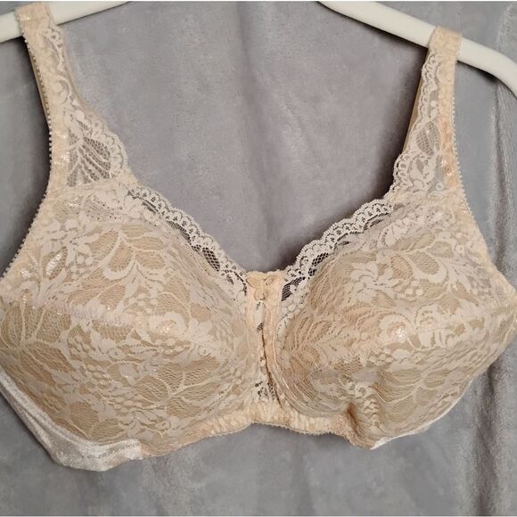 Mastectomy Bra One Of Many - Picture 1 of 3